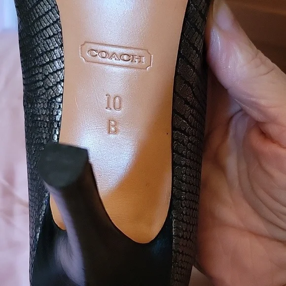 Coach Lizard Embossed pumps - metallic pewter, sz 10 - Picture 3 of 7